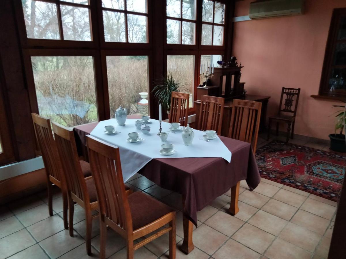 Gądkowice Dworek Pod Herbem מראה חיצוני תמונה
